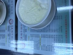 义顺牛奶公司(铜锣湾骆克道店)-义顺牛奶公司
