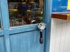 门面-Be Lived Cafe比例咖啡(摩天轮店)