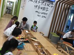-培飞思维启蒙·益智游戏·科学探索(城西银泰店)