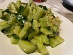 -沪小胖小龙虾(淮海中路旗舰店)