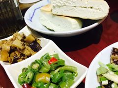 -窄巷子陕菜馆·地道陕西菜(粉巷店)