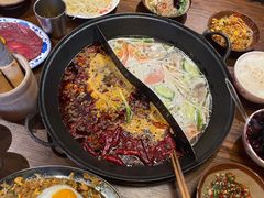 -萍姐火锅·公路夜市(武汉首店)