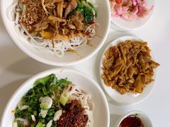 -再回首鸡肉米线(人民路一店)