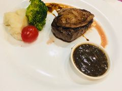 黑椒菲力配鹅肝-德大西餐社(云南南路店)
