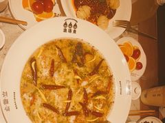 -渔语鱼新川菜Bistro(万象天地店)