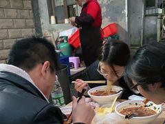 -覃肥叔桂林米粉(粮道街店)