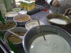 -清真老马家国华牛奶鸡蛋醪糟(正宁路店)