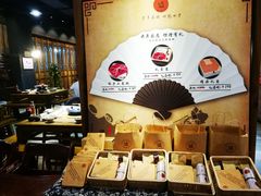 -白乐天毛肚火锅馆(南滨路店)