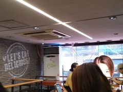 -BHC炸鸡(明洞总店)