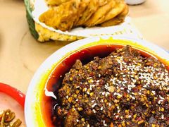 -老三样·美食研究中心(世贸路店)