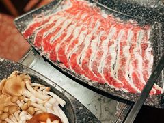 -新哥老官·畅吃123·美蛙世界(苏宁广场店)