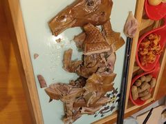 -有红鸡毛店·川菜(建设路店)