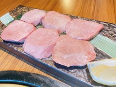 -炼火烤肉店