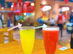 -老滇山寨•云南特色菜•地方菜•民族风情歌舞表演(金碧店)