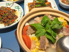 -一坐一忘云南菜(嘉里中心店)