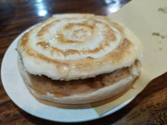 -王魁腊汁肉夹馍(柿园路店)