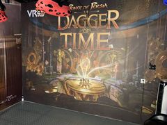 -VR+乐园·VR电竞·家庭亲子·密室逃脱·轰趴团建