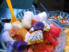 -八一路好吃街(雨田商务大厦店)