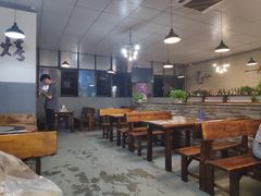大堂-老街烧烤(华中农业大学梧桐路步行街店)
