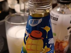 -钱小奴海鲜自助黑金店(杭州滨江龙湖店)