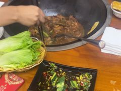 -曹丞相·地锅鸡·地锅鱼(武林店)