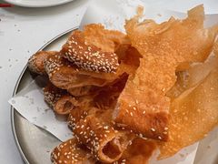 -来龙宴龙文化博物餐厅(假日广场店)