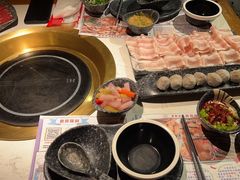 -哥老官重庆美蛙鱼头(日月光店)