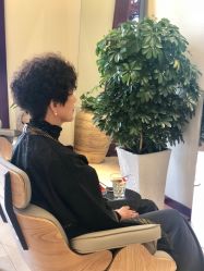 -Hello Lady发型设计