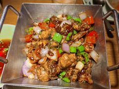 铁板蛙蛙叫-弄堂里(雨花客厅店)