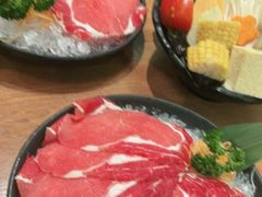 -呷哺呷哺(普陀乐购真北店)