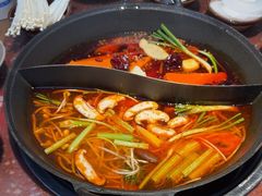 -赵美丽·重庆社区火锅·直营店(火车东站·中豪国际店)