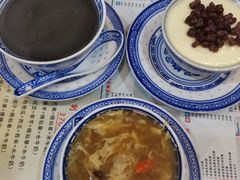 -广信牛奶甜品世家(台东店)