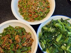 -小姨家常菜(昭萍东路店)
