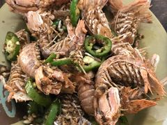 椒盐濑尿虾-贞姨美食·老字号海鲜大排档