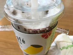 -全家便利店(襄阳南路店)