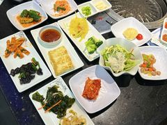 -青松馆韩国料理(香港中路佳世客店)