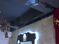 -荒岛实景沉浸密室(江汉路1店)