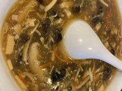 酸辣汤-台北楚楚园馅饼粥(虹桥南丰城店)