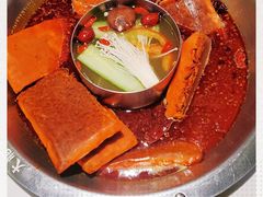 -大龙燚火锅(天安云谷店)