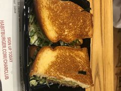 -The Habit Burger Grill 哈比特汉堡(爱琴海店)