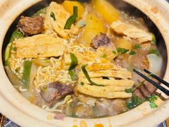 -牛腩之旅·牛腩牛杂煲(经纬汇店)