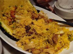 菠萝海鲜饭-金椰壳· 大厨新加坡菜(壹方城店)