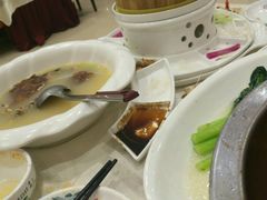 -大鸭梨烤鸭店(金顶街店)