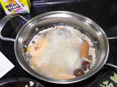 -汤响自助回转火锅百汇(乐峰广场店)