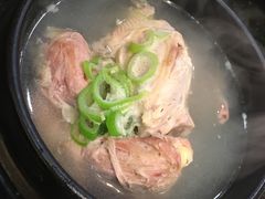 参鸡汤-青松馆韩国料理(香港中路佳世客店)