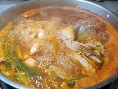 -野山舂·贵州现舂酸汤牛肉(民生路店)
