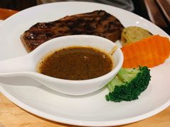 小蜜牛排-斗牛士牛排餐厅(嘉里汇店)