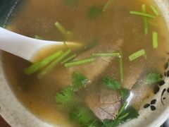 -黄阿姨锅贴大王(万航渡路店)