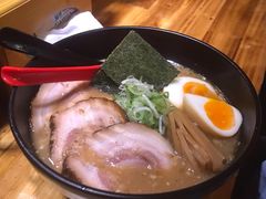 -老龙亭拉面店