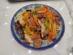 -伊穆祥牛肉面总店·清真